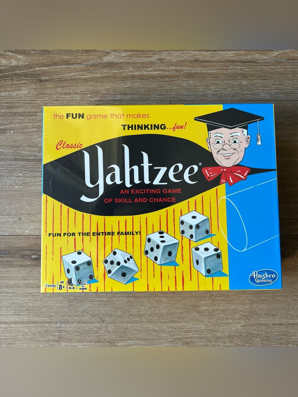 NIB Hasbro Game Classic Yahtzee